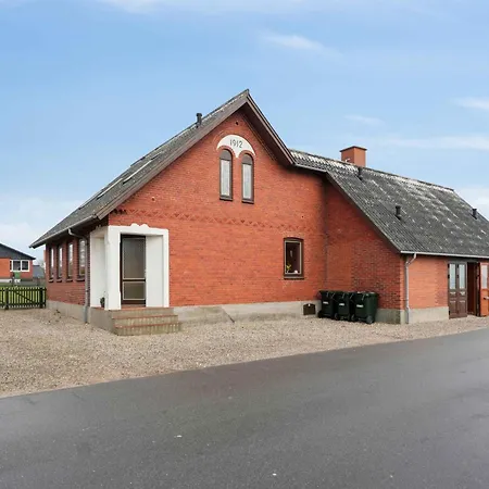 Spacious Near The